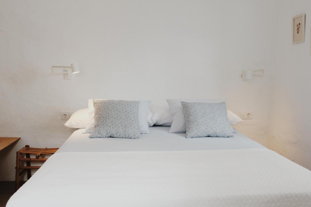 Hotel Anhel Ferreries Esterno foto