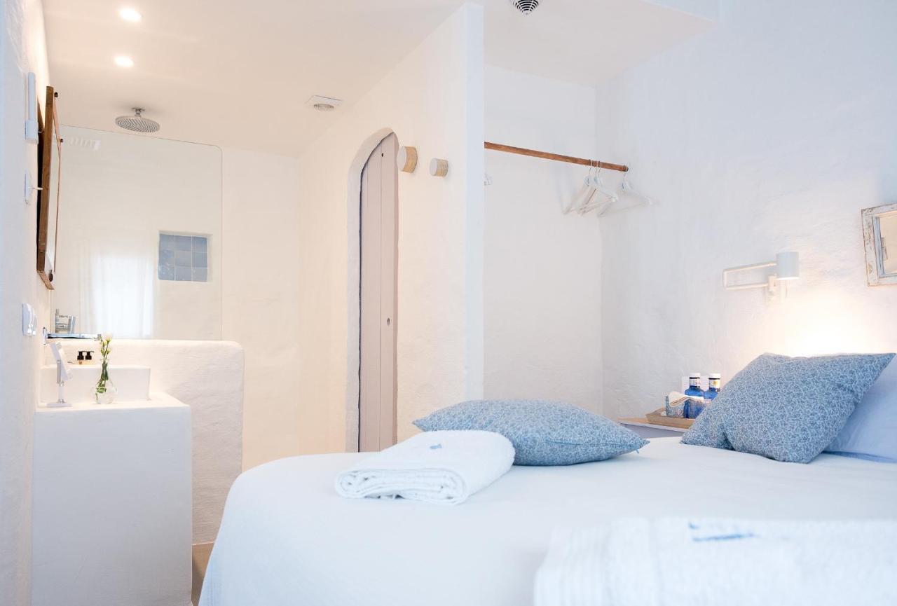 Hotel Anhel Ferreries Esterno foto