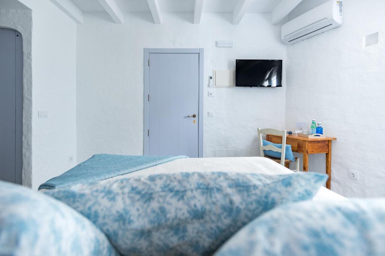 Hotel Anhel Ferreries Esterno foto